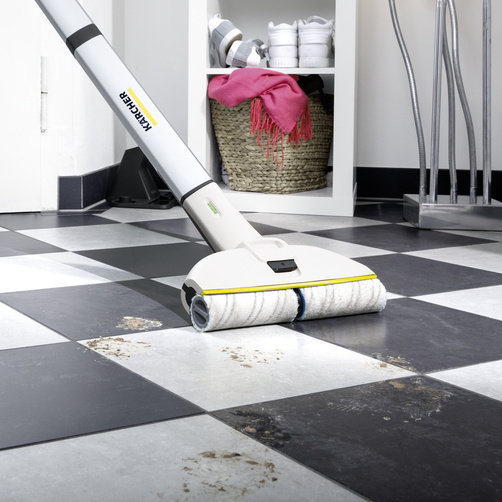 Электрошвабра аккумуляторная Karcher EWM 2 Premium — детальное фото оборудования для СТО на remkola.by