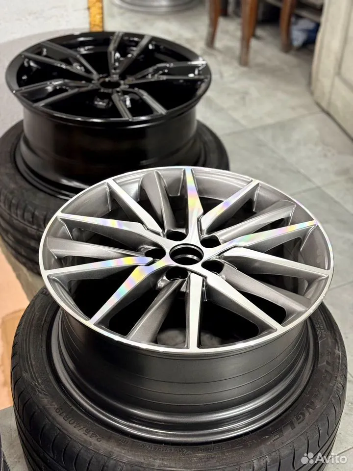 Станок с ЧПУ для алмазной проточки колесных дисков Diamond CUT PRO — детальное фото оборудования для СТО на remkola.by