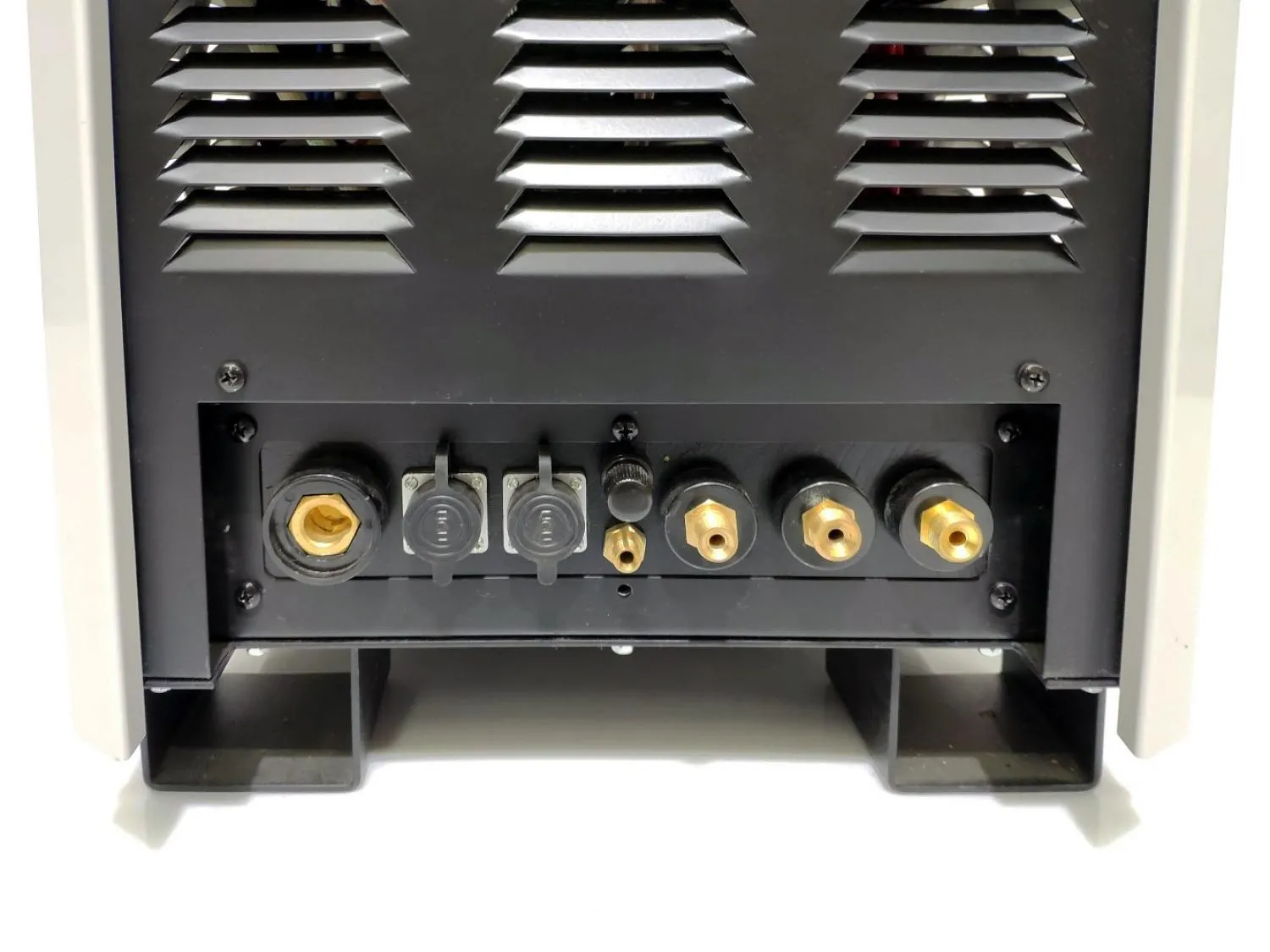 Аппарат плазменной резки TRITON CUT 200 HF W (TR200Pro) (Плазмотрон в комплекте) — детальное фото оборудования для СТО на remkola.by