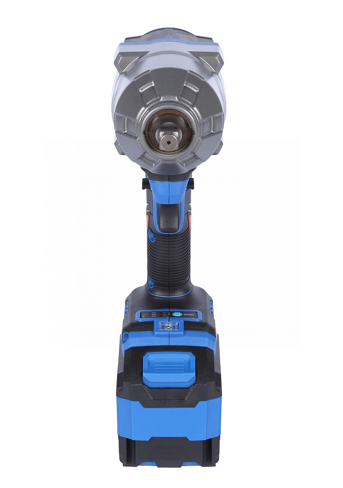 Гайковерт аккумуляторный, 1/2", 21 В, 1500 Нм, 2 аккумулятора 6 A и зарядное устройство, в кейсе — детальное фото оборудования для СТО на remkola.by