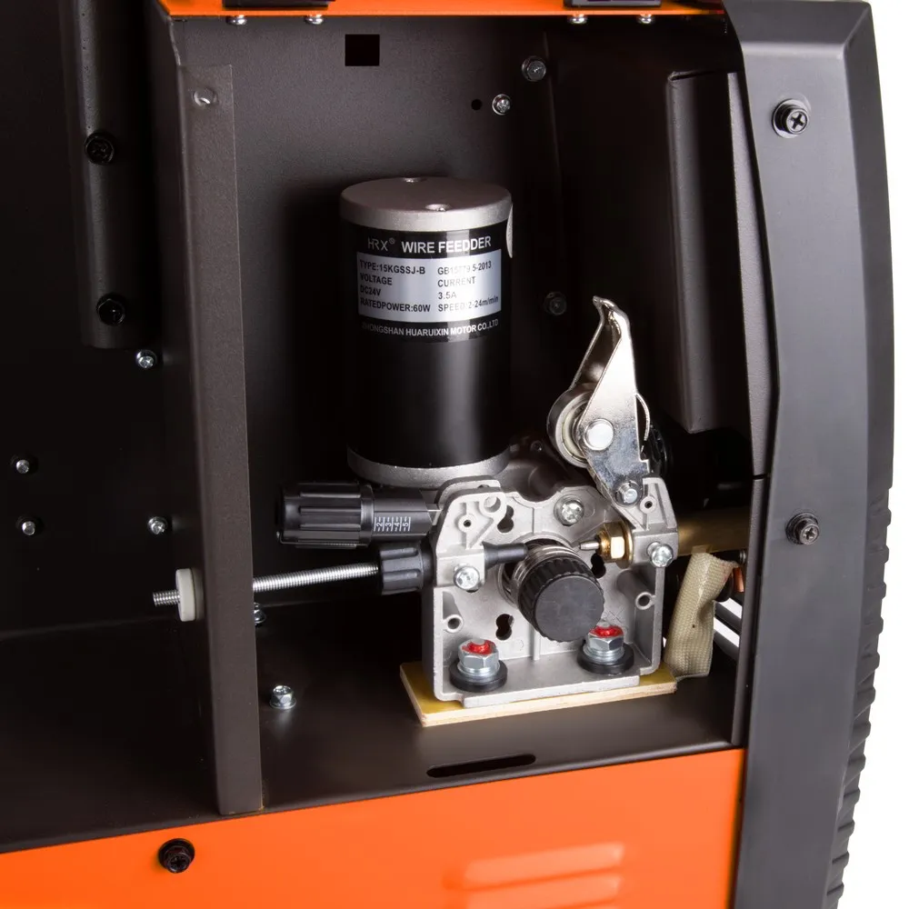 Сварочный полуавтомат FoxWeld INVERMIG 250 COMPACT 400В SYN — детальное фото оборудования для СТО на remkola.by