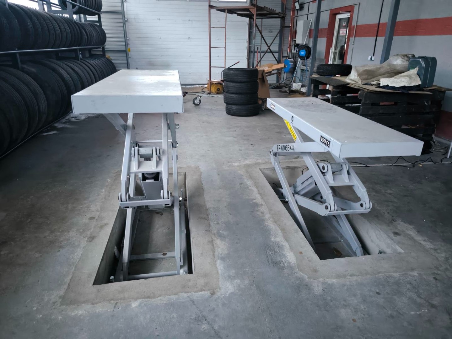 Ножничный подъемник, встраиваемый в пол на 3,5 тонны,ESBerg ESB FR-6105B 3,5